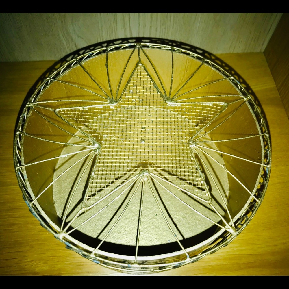 New Handmade Box Gold Color Star Design - Picture 10 of 16